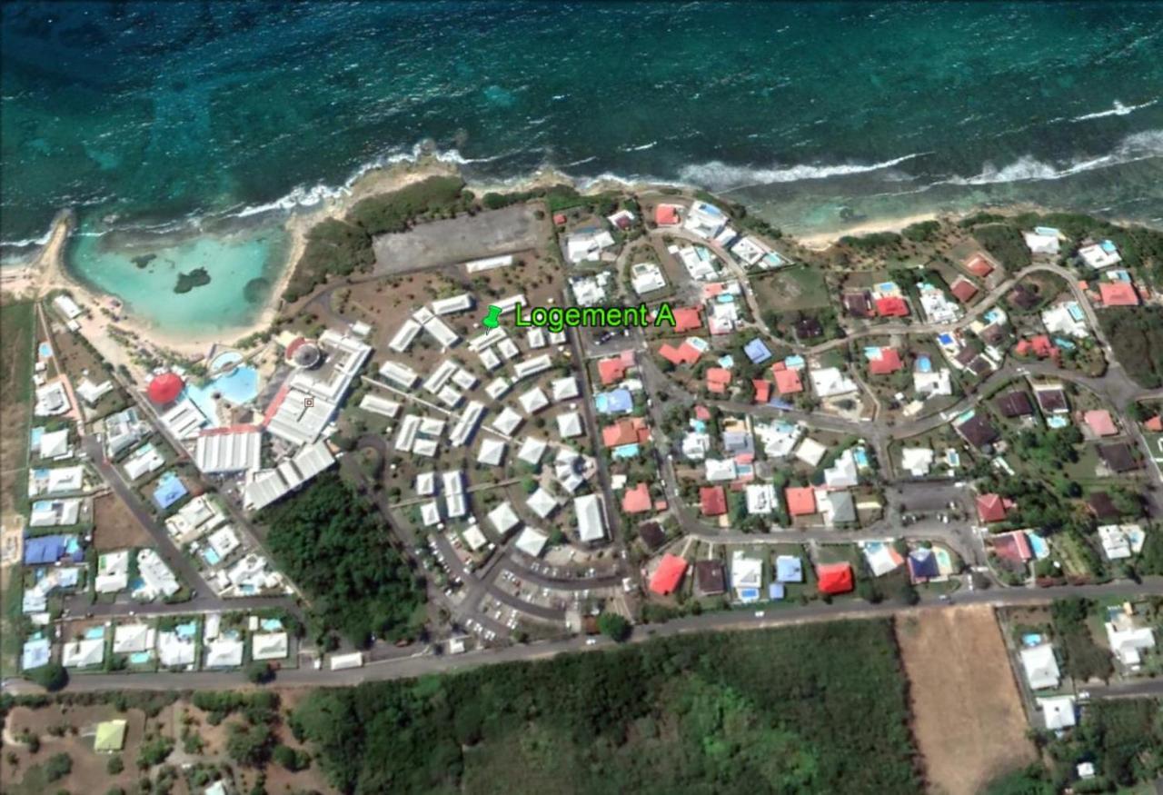 Romantique Et Bel Appartement En Bord De La Mer, Piscine Surveillee Et Belle Plage A 50M سانت فرانسوا المظهر الخارجي الصورة